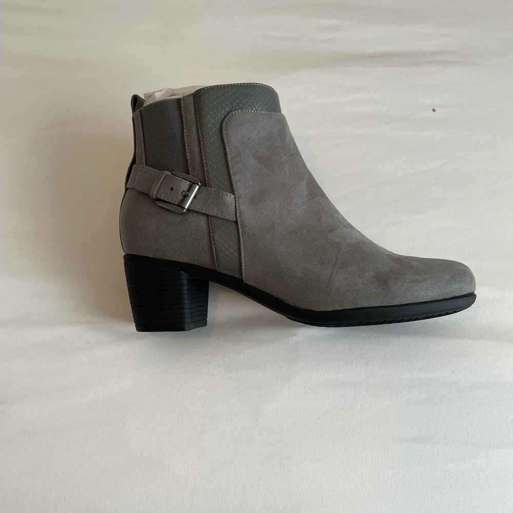 NEW Croft & Barrow® Gila Grey HighHeel Ankle Boots